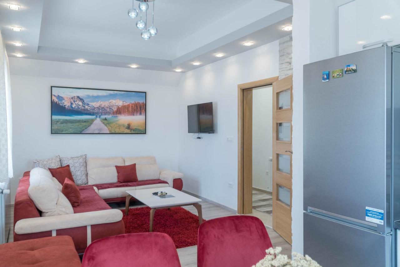 Villa Lara Žabljak エクステリア 写真