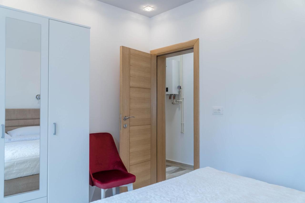 Villa Lara Žabljak エクステリア 写真